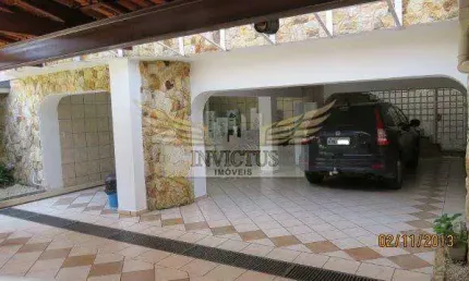Casa com 3 Suítes para Alugar, 326m² - Campestre, Santo André/SP.