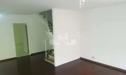 Sobrado com 5 Quartos para Alugar, 262m² - Vila Alpina, Santo André/SP.