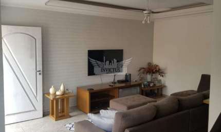 Sobrado com 3 Suítes para Comprar, 213m² - Vila Humaitá, Santo André/SP.