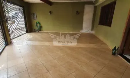 Casa Térrea com 3 Quartos para Comprar, 130m² - Jardim Stella, Santo André/SP.