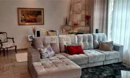 Casa Térrea com 3 Quartos para Comprar, 291m² - Vila Assunção Santo André/SP.