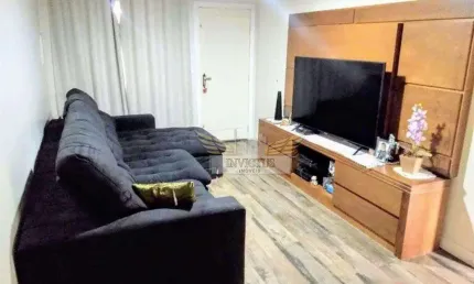 Sobrado com 2 Dormitórios à Venda, 142m² - Bairro Santa Maria, Santo André/SP.