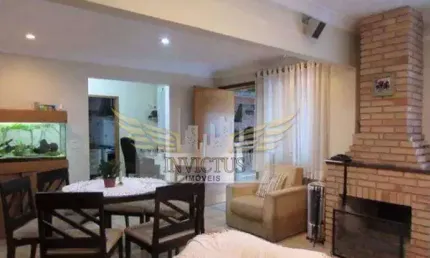 Sobrado à Venda com 330m² - Jardim, Santo André/SP.