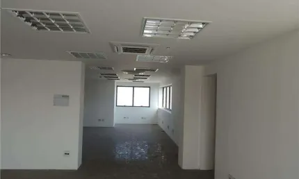 [apartamento] [sala] [galpão] [terreno] [comercial] [salão] [sobrado] [casa] [cobertura] [alugar] [locação] [aluguel] [compra] [venda] [santo andré]