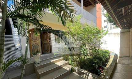 Sobrado de Alto Padrão com Renda e 4 Quartos para Comprar, 512m² - Vila Gilda, Santo André/SP.