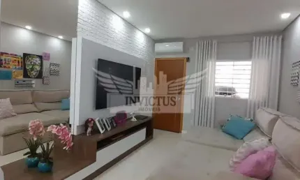 Sobrado com 2 Suítes para Comprar, 116m² - Bangu, Santo André/SP.