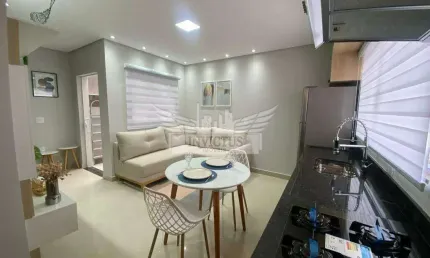 Excelente Sobrado NOVO Mobiliado com 2 Suítes à Venda, 90m² - Jardim Santo Antônio, Santo André/SP.