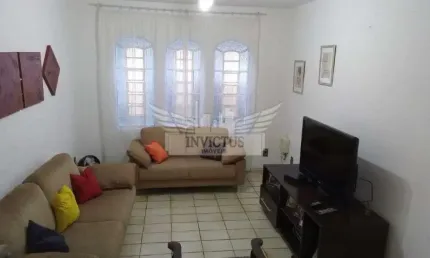 Sobrado 2 Dormitórios à Venda, 106m² - Bairro Santa Maria, Santo André/SP.