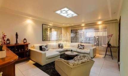 Sobrado com 4 Quartos para Comprar, 210m² - Vila Francisco Matarazzo, Santo André/SP.