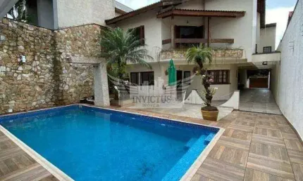 Sobrado Alto Padrão com 3 Suítes para Alugar, 495m² - Campestre, Santo André/SP.