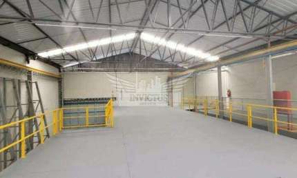 Galpão Comercial/Industrial para Comprar, 1.182m² - Sítio dos Vianas, Santo André/SP.