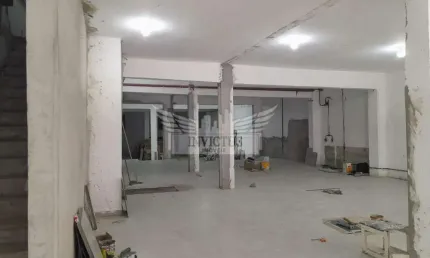 Salão Comercial à Venda, 700m² - Parque das Nações, Santo André/SP.