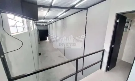 Galpão Comercial para Alugar, 170m² - Vila Palmares em Santo Andre/SP.