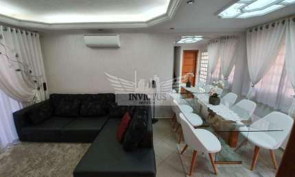 Sobrado em Condomínio Fechado com 3 Dormitórios no Condomínio Residencial Bouganville à Venda, 130m² - Vila Metalúrgica, Santo André/SP.