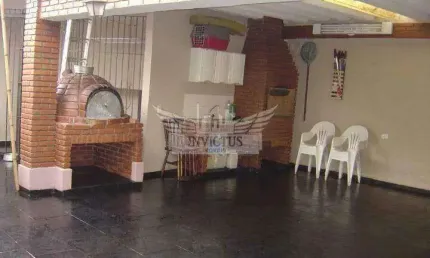Sobrado com 3 Dormitórios à Venda, 212m² - Vila Marina, Santo André/SP.