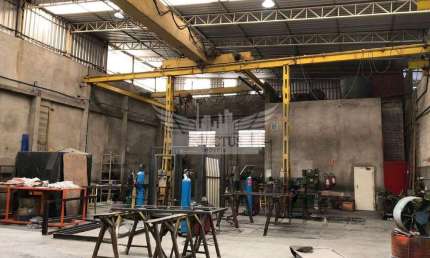 Galpão Comercial/Industrial para Alugar, 690m² - Bairro Serraria, Diadema/SP.