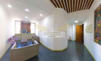 Prédio Comercial com 5 Salas e Edícula para Alugar, 227m² - Bairro Jardim, Santo André/SP.