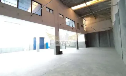 Galpão Industrial para Comprar, 611m² - Jardim Inamar, Diadema/SP.