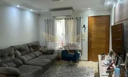 Sobrado com 3 Quartos para Comprar, 101m² - Vila Alzira, Santo André/SP.