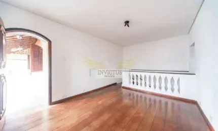 Sobrado com 4 Quartos para Alugar, 275m² - Santa Paula, São Caetano do Sul/SP.