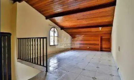 Sobrado com 3 Quartos para Comprar, 158m² - Vila Scarpelli, Santo André/SP.