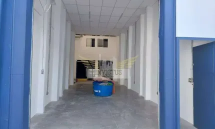 Galpão Comercial para Alugar, 190m² - Vila Metalúrgica, Santo André/SP.
