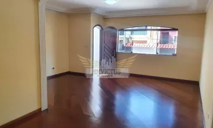 Sobrado com 3 Quartos para Comprar, 262m² - Santa Maria, Santo André/SP.