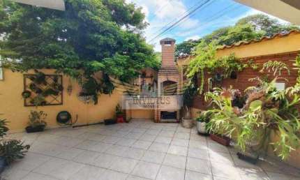 Sobrado com 3 Quartos para Comprar, 142m² - Vila Floresta, Santo André/SP.