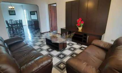 Casa Sobreloja Mobiliada com 5 Quartos para Alugar, 198m² - Jardim do Estádio, Santo André/SP.