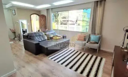 Sobrado Semi Mobiliado com 3 Quartos para Comprar, 171m² - Parque das Nações, Santo André/SP.