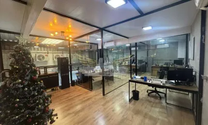 Galpão Comercial/Industrial para Alugar, 637m² - Bairro Jardim, Santo André/SP.