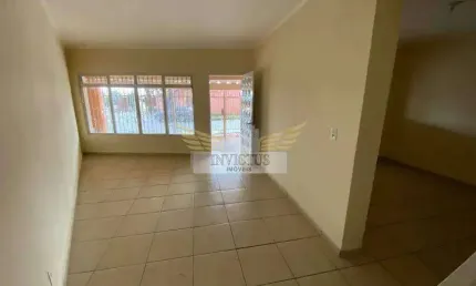 Sobrado com 3 Quartos para Comprar, 147m² - Santa Maria, Santo André/SP.