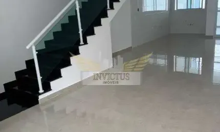 Sobrado com 3 Suítes para Comprar, 174m² - Vila Marina, Santo André/SP.