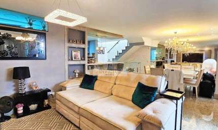 Sobrado em Condomínio com 4 Quartos para Alugar, 174m² - Bairro Jardim, Santo André/SP.