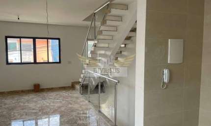 Sobrado com 2 Quartos para Comprar, 117m² - Vila Pires, Santo André/SP.