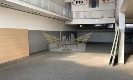 Galpão Comercial para Comprar, 476m² - Vila Apiaí, Santo André/SP.