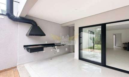 Sobrado em Condomínio Fechado de Alto Padrão com 4 Suítes para Comprar, 399m² - Represa, Ribeirão Pires/SP.