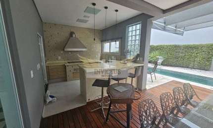 Sobrado no Condomínio Swiss Park com 5 Quartos para Comprar, 489m² - Parque Terra Nova II, São Bernardo do Campo/SP.