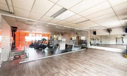 Prédio Comercial para Comprar, 543m² - Vila Valparaíso, Santo André/SP.