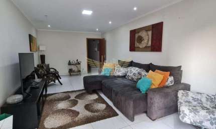 Sobrado com 4 Quartos para Comprar, 380m² - Campestre, Santo André/SP.
