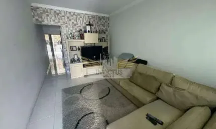 Sobrado com 2 Suítes para Alugar, 89m² - Jardim Jamaica, Santo André/SP.