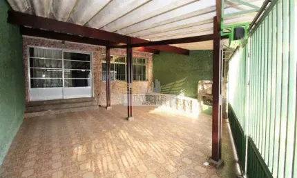 Sobrado com 3 Quartos para Alugar, 216m² - Vila São Pedro, Santo André/SP.