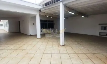 Casa Térrea Comercial com 9 Salas para Alugar, 236m² - Vila São Pedro, Santo André/SP.