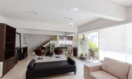 Duplex com 3 Quartos no Condomínio Kipos para Alugar, 250m² - Bairro Jardim, Santo André/SP.