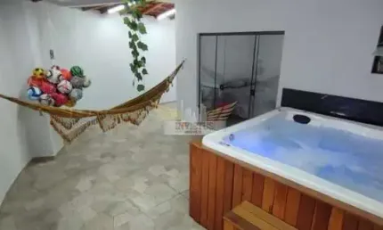 Sobrado com 3 Quartos para Comprar, 264m² - Vila Metalúrgica, Santo André/SP.