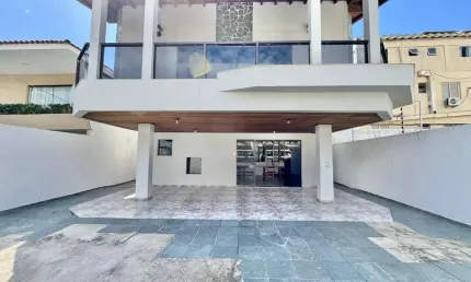 Casa com 5 quartos à venda na Enseada, Guarujá 