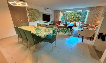 Casa triplex em villagio, 100m do mar com lazer completo.