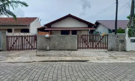 Casa com 3 quartos à venda no Armação, Penha 