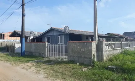 Casa com 6 quartos à venda na Praça 22 de Julho, 868, Salinas, Balneário Barra do Sul