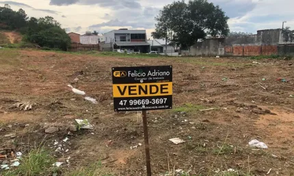 Terreno Esquina  plano c/ 1.600m2 a venda Paranaguamirim JLLE/SC